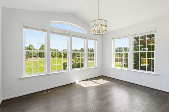 42222 CAMERON PARISH DR, Ashburn, VA 20148