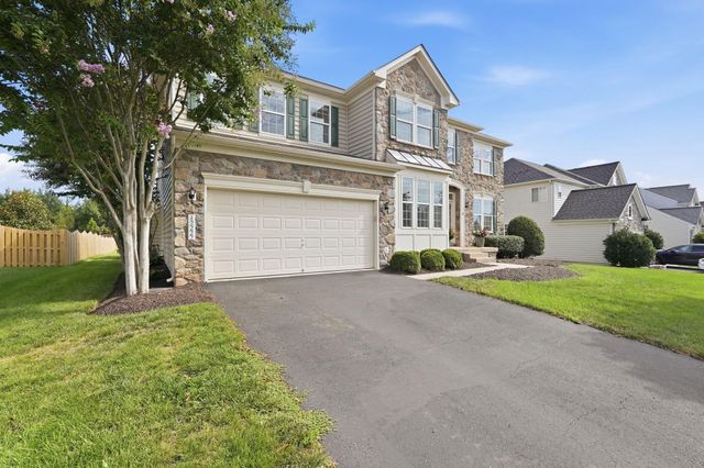 42222 CAMERON PARISH DR, Ashburn, VA 20148