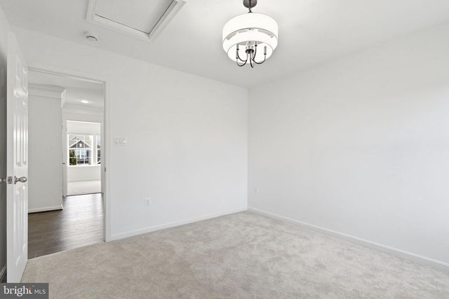 42222 CAMERON PARISH DR, Ashburn, VA 20148