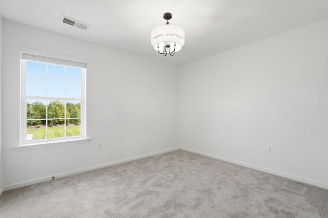 42222 CAMERON PARISH DR, Ashburn, VA 20148