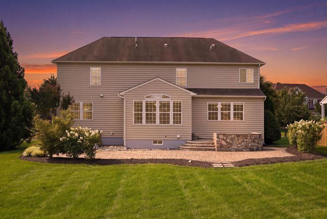 42222 CAMERON PARISH DR, Ashburn, VA 20148
