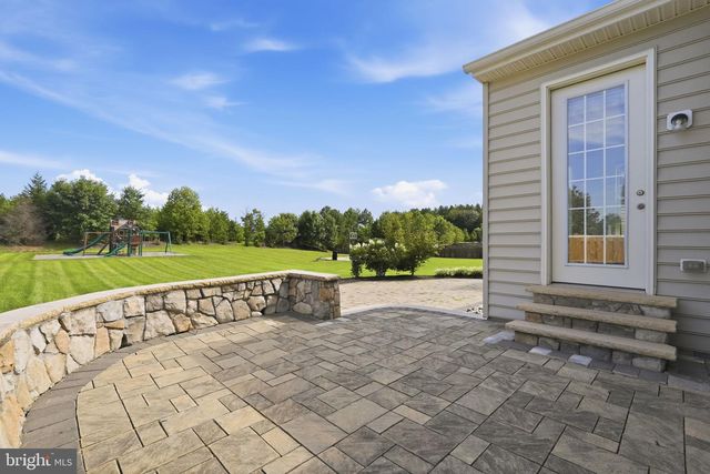 42222 CAMERON PARISH DR, Ashburn, VA 20148