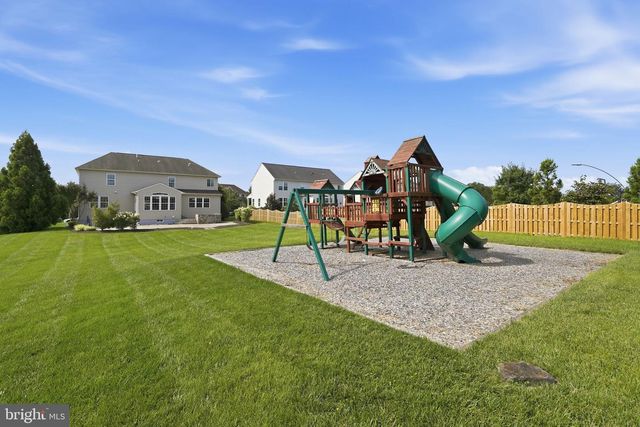 42222 CAMERON PARISH DR, Ashburn, VA 20148
