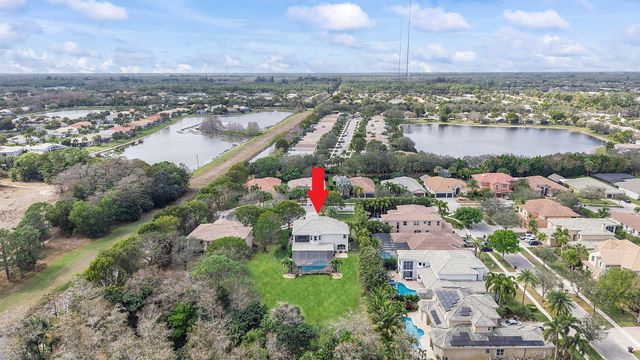 6104 Walnut Hill Drive, Lake Worth, FL 33467