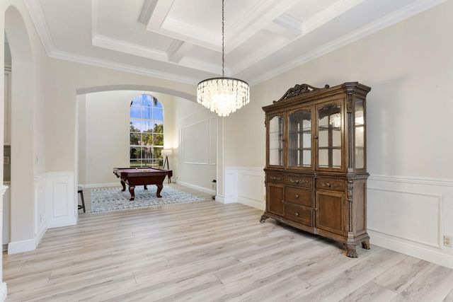 6104 Walnut Hill Drive, Lake Worth, FL 33467