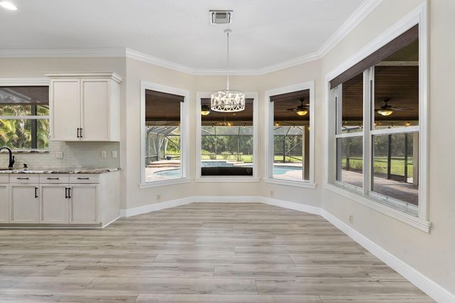 6104 Walnut Hill Drive, Lake Worth, FL 33467