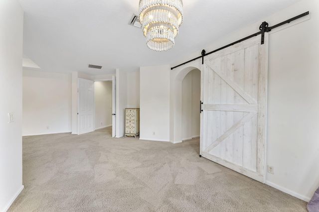 6104 Walnut Hill Drive, Lake Worth, FL 33467