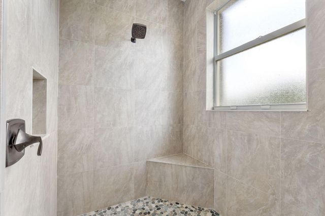 6104 Walnut Hill Drive, Lake Worth, FL 33467