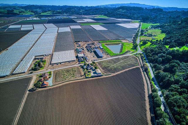 120 San Miguel Canyon Road, Royal Oaks, CA 95076