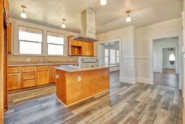 120 San Miguel Canyon Road, Royal Oaks, CA 95076