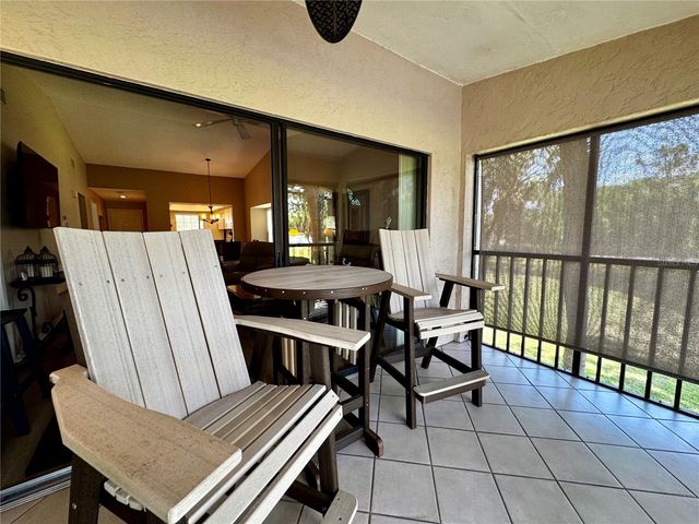 4644 WEYBRIDGE 10, Sarasota, FL 34235