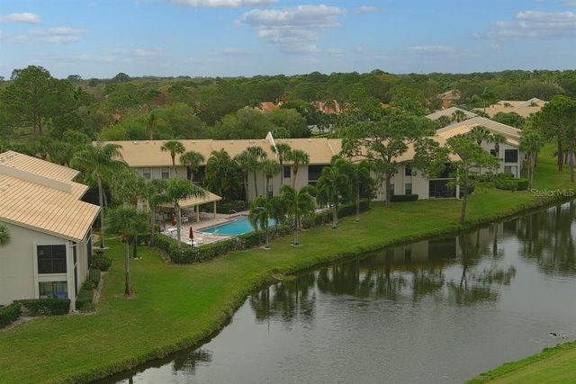 4644 WEYBRIDGE 10, Sarasota, FL 34235