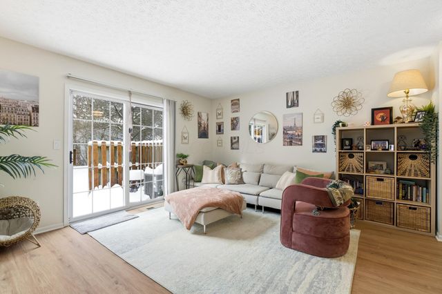 1639 Holland Drive, Hilliard, OH 43026