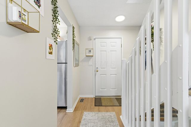 1639 Holland Drive, Hilliard, OH 43026