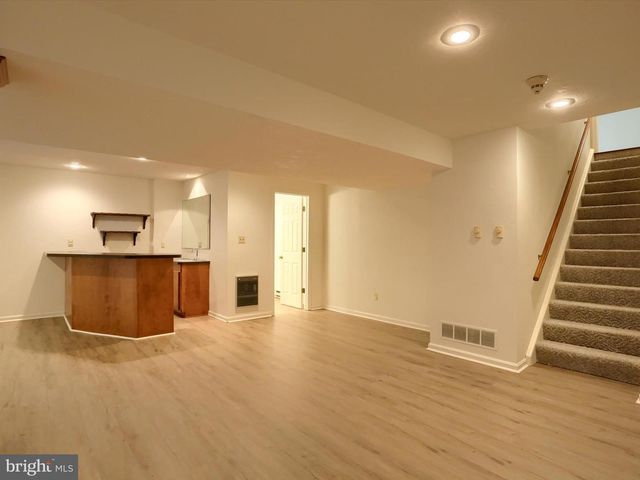 3673 REGENCY LN, York, PA 17402