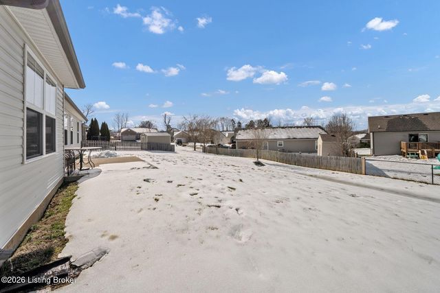 11421 Pebble Trace, Louisville, KY 40229