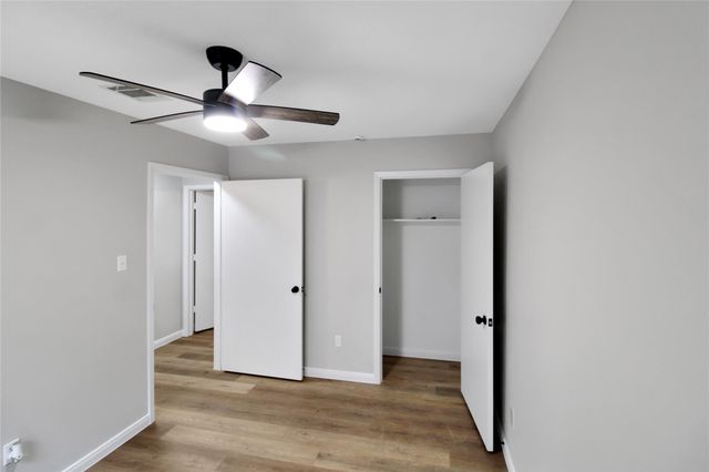13 Hill Lane, Coldspring, TX 77331