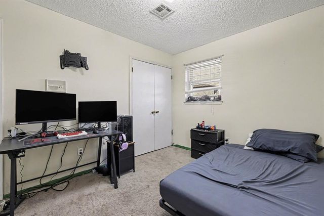 4721 Newport Drive, Del City, OK 73115