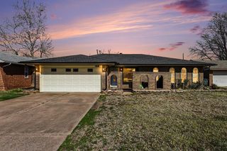 4721 Newport Drive, Del City, OK 73115
