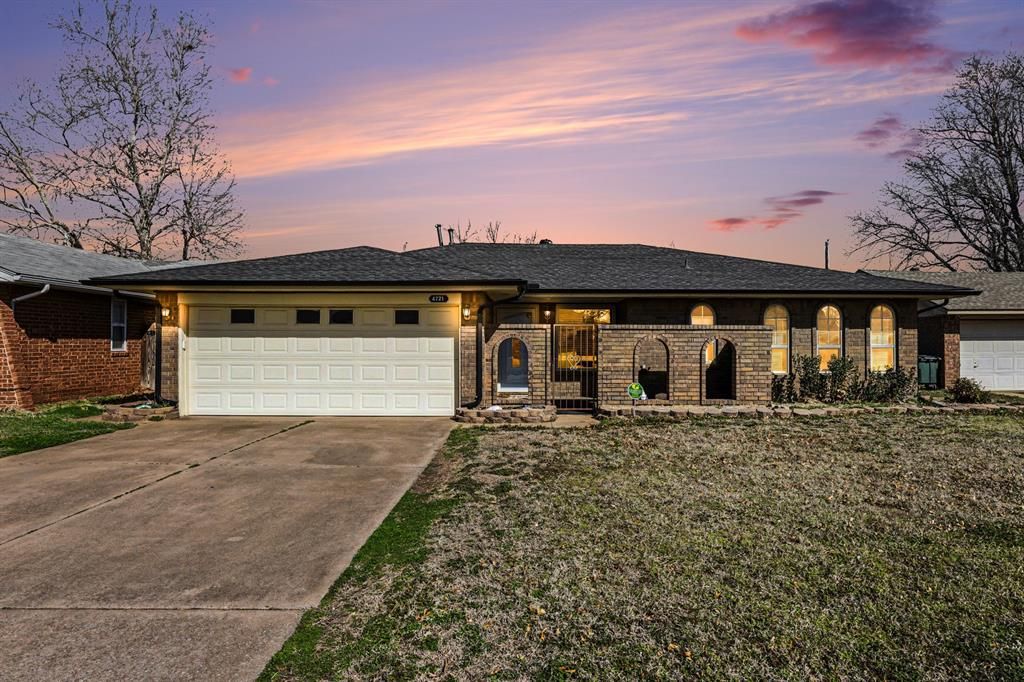 4721 Newport Drive, Del City, OK 73115