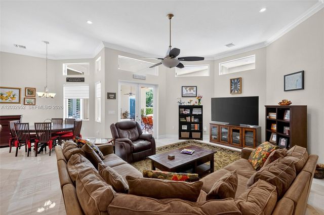 8920 SW 162nd Terrace, Palmetto Bay, FL 33157
