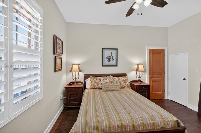 8920 SW 162nd Terrace, Palmetto Bay, FL 33157