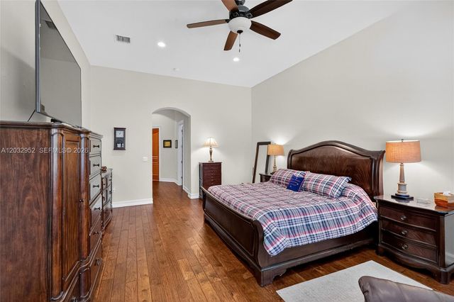 8920 SW 162nd Terrace, Palmetto Bay, FL 33157
