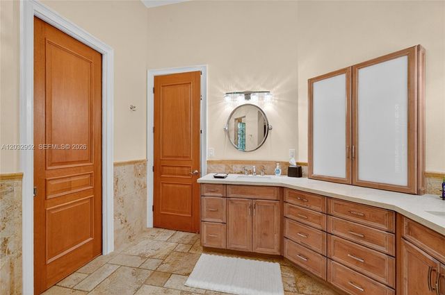 8920 SW 162nd Terrace, Palmetto Bay, FL 33157