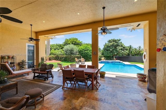 8920 SW 162nd Terrace, Palmetto Bay, FL 33157
