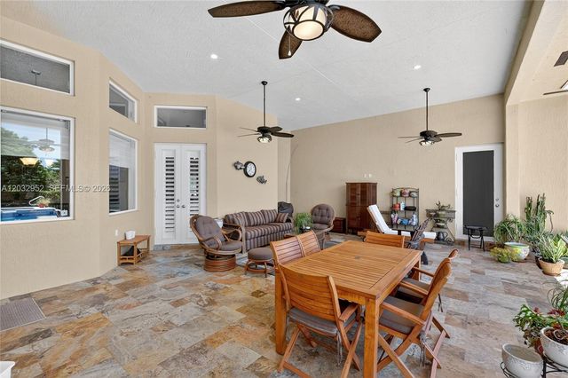 8920 SW 162nd Terrace, Palmetto Bay, FL 33157
