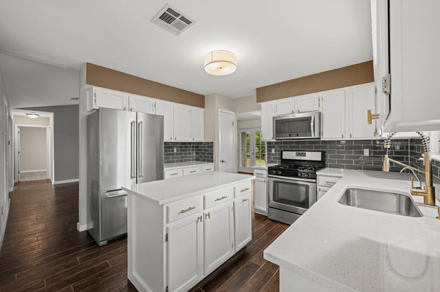 4820 Marblehead DR, Austin, TX 78727