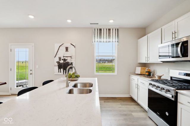 11270 N Greenthread Drive, Monrovia, IN 46157