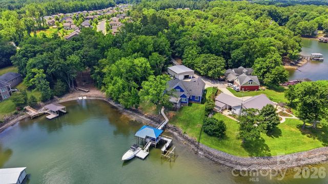 5426 Baker Lane, Lake Wylie, SC 29710