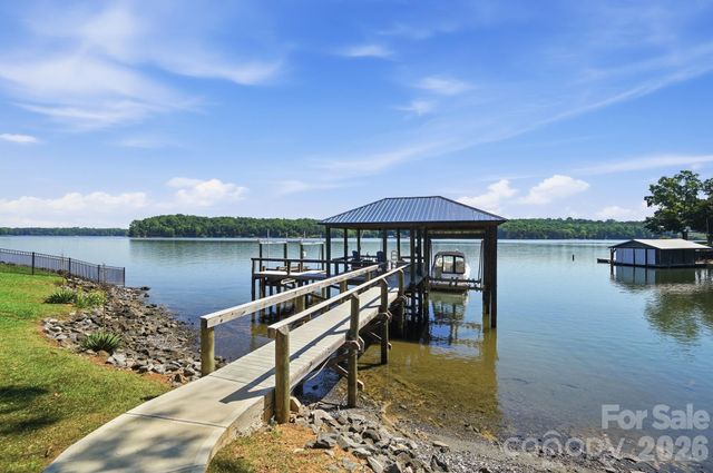 5426 Baker Lane, Lake Wylie, SC 29710