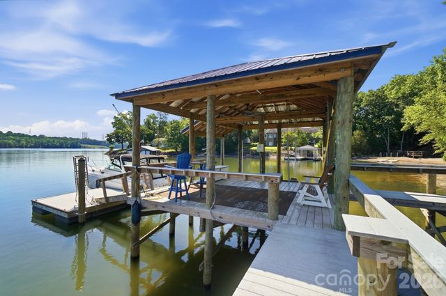 5426 Baker Lane, Lake Wylie, SC 29710