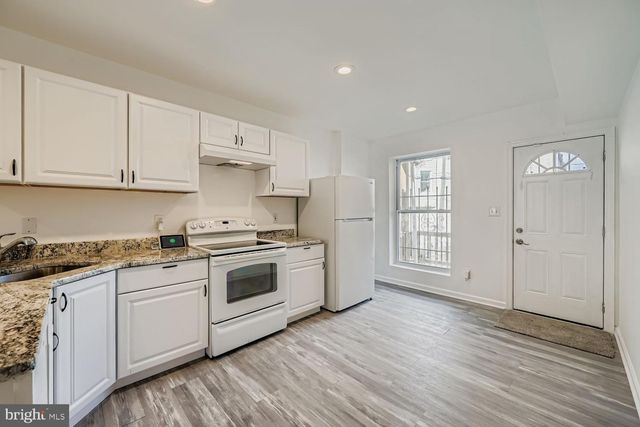 1006 E 20TH ST, Baltimore, MD 21218