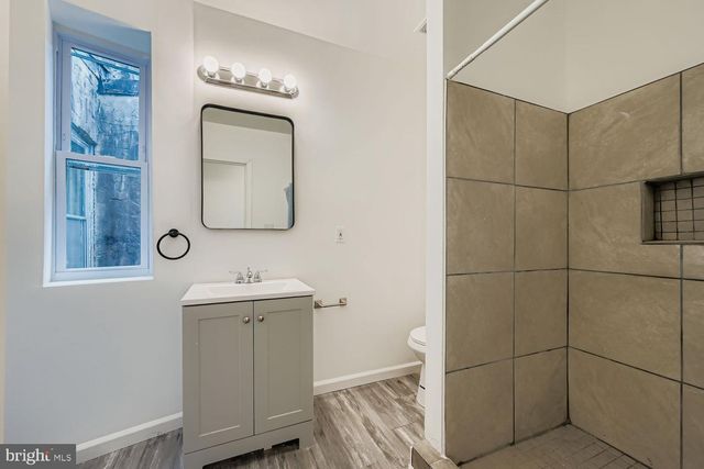 1006 E 20TH ST, Baltimore, MD 21218