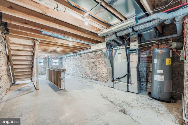 1006 E 20TH ST, Baltimore, MD 21218
