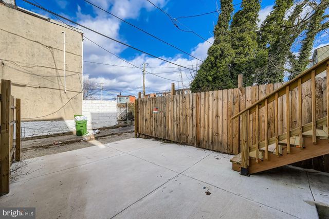 1006 E 20TH ST, Baltimore, MD 21218