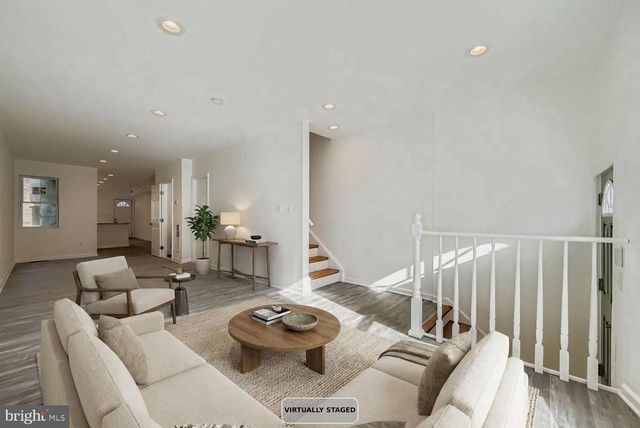 1006 E 20TH ST, Baltimore, MD 21218