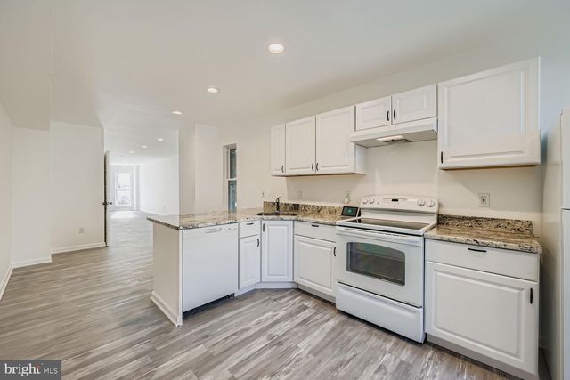 1006 E 20TH ST, Baltimore, MD 21218