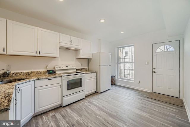 1006 E 20TH ST, Baltimore, MD 21218