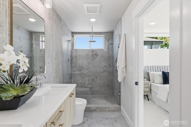 1407 29th Avenue, Seattle, WA 98122