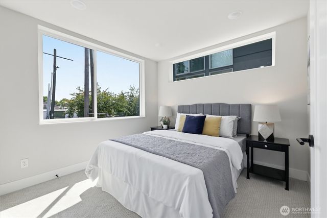 1407 29th Avenue, Seattle, WA 98122