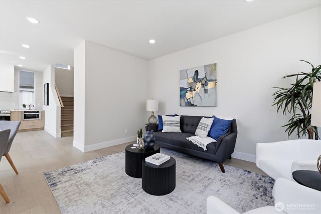 1407 29th Avenue, Seattle, WA 98122