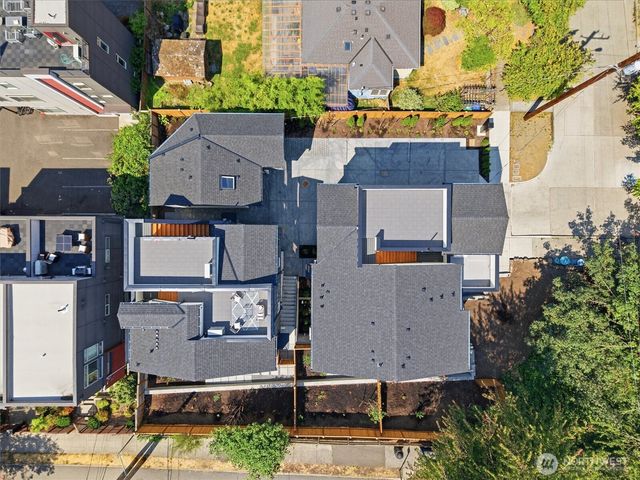 1407 29th Avenue, Seattle, WA 98122