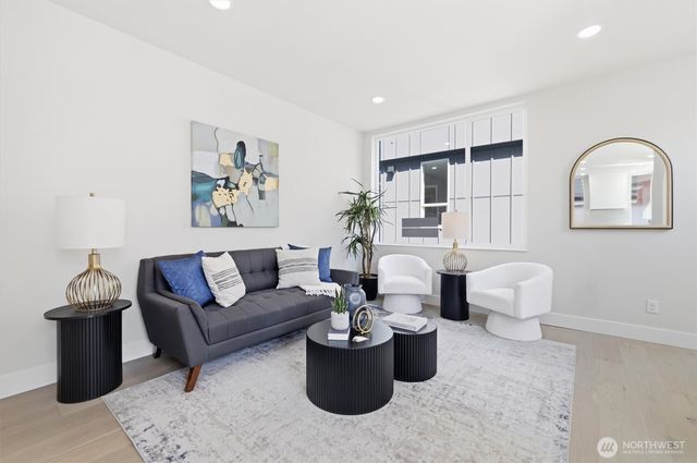 1407 29th Avenue, Seattle, WA 98122