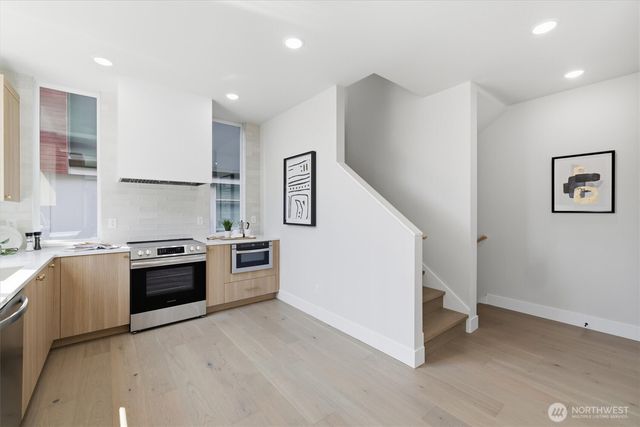 1407 29th Avenue, Seattle, WA 98122