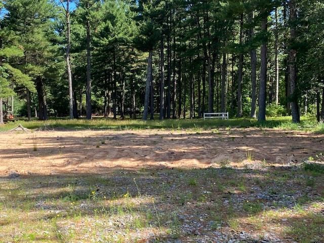 1686 S Aurora Lane, Nekoosa, WI 54457