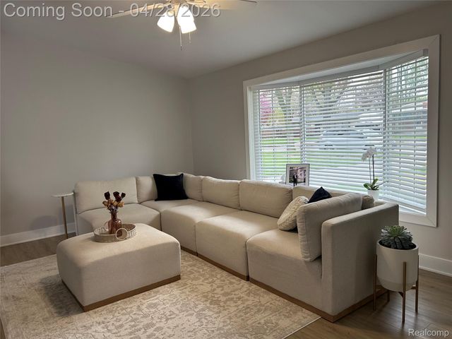 11478 Silver Drive, Sterling Heights, MI 48314